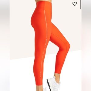 Peloton Cadent Legging first red orange 7/8 leggings L Large